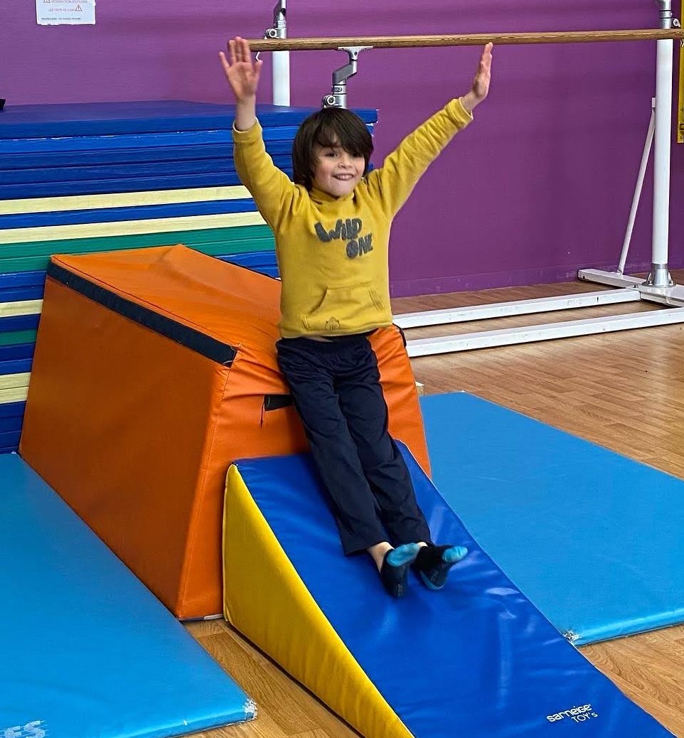 Bébé Gym / Éveil Gymnique & Gymnastique Rythmique, Sport pour les enfants à Troyes