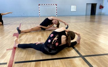 Gymnastique Rythmique (Filles à partir de 6 ans) à Troyes – AGT GR